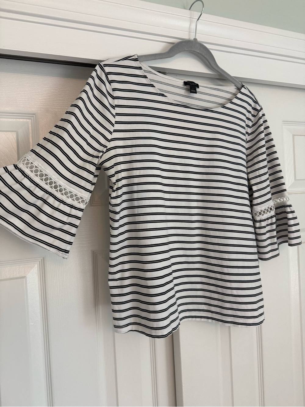 Ann Taylor White & Black Striped Lace-Trim Blouse - 100% Cotton - Picture 2 of 5